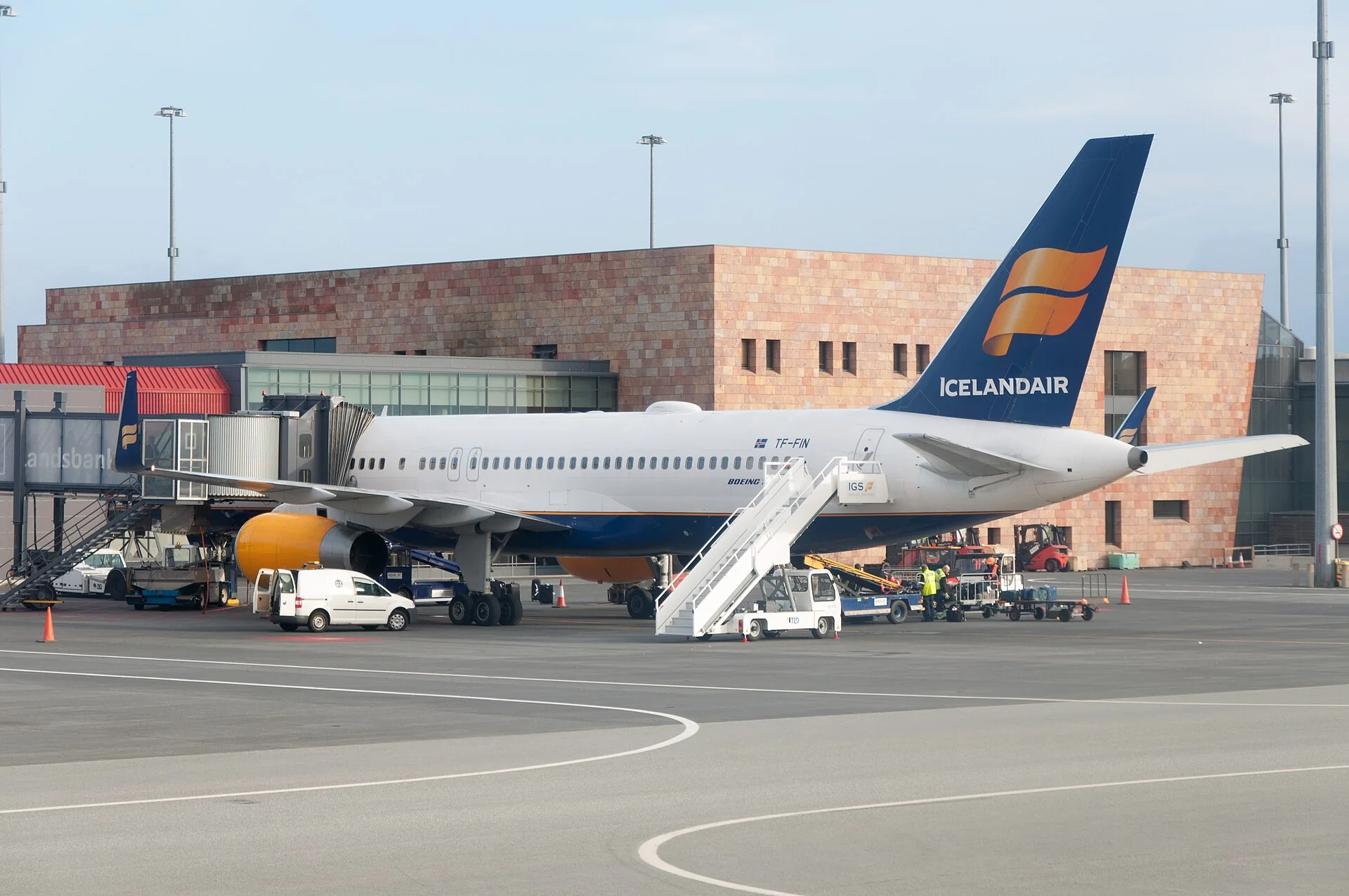 Icelandair Boeing 757-200 at Keflavik
